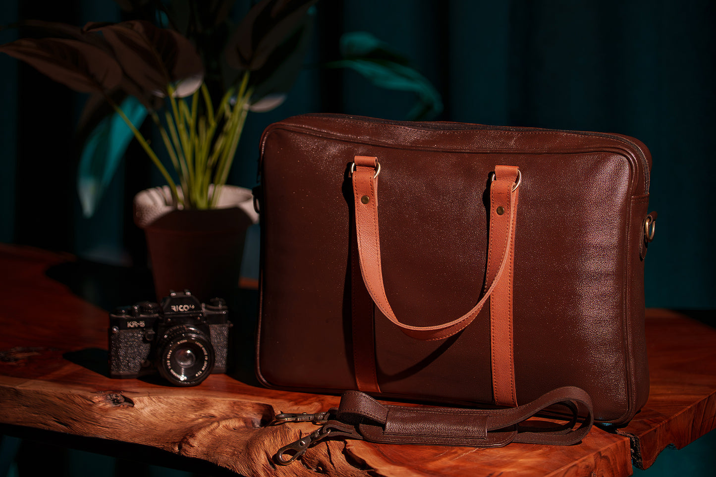 Dual-Tone Cocoa Leather Messenger Bag